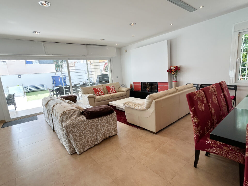 Salon-8_Chimenea