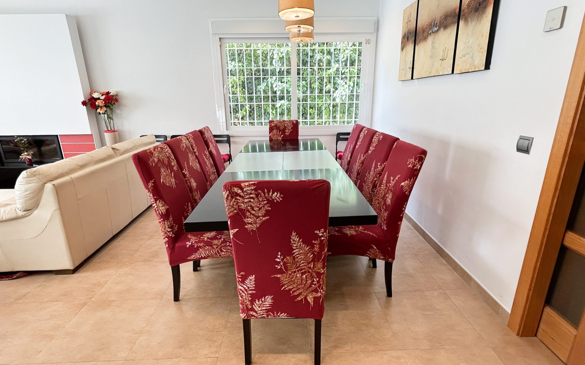 Luxury villa in Malaga with private pool and Mediterranean garden