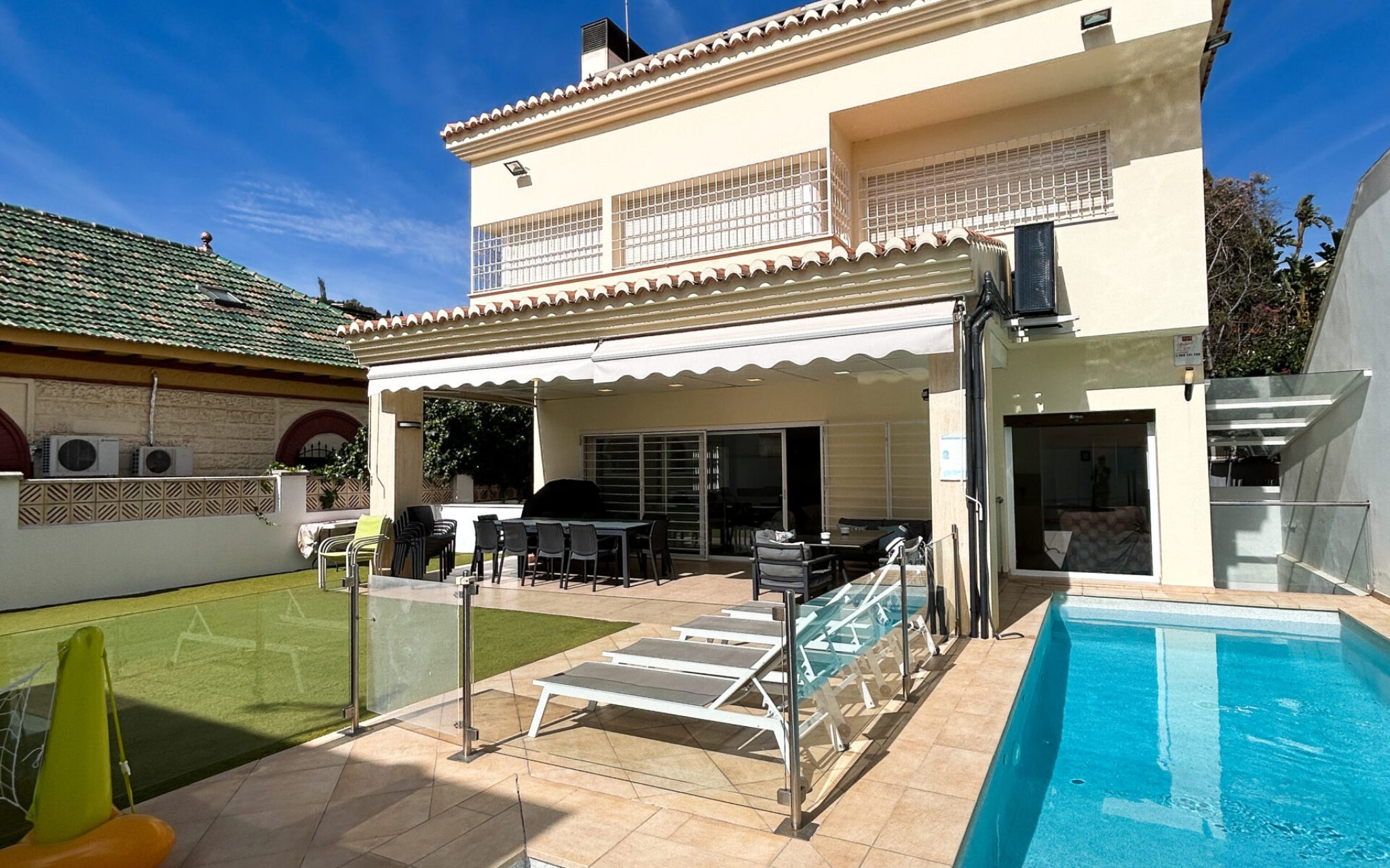 Jardin-Piscina-1